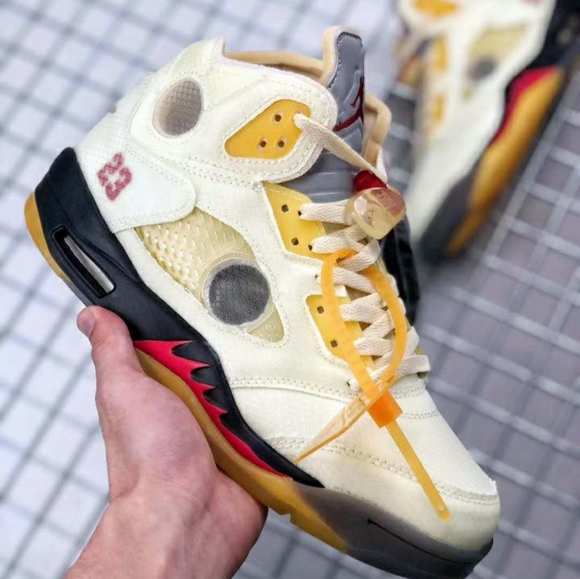 Jordan 5 sail